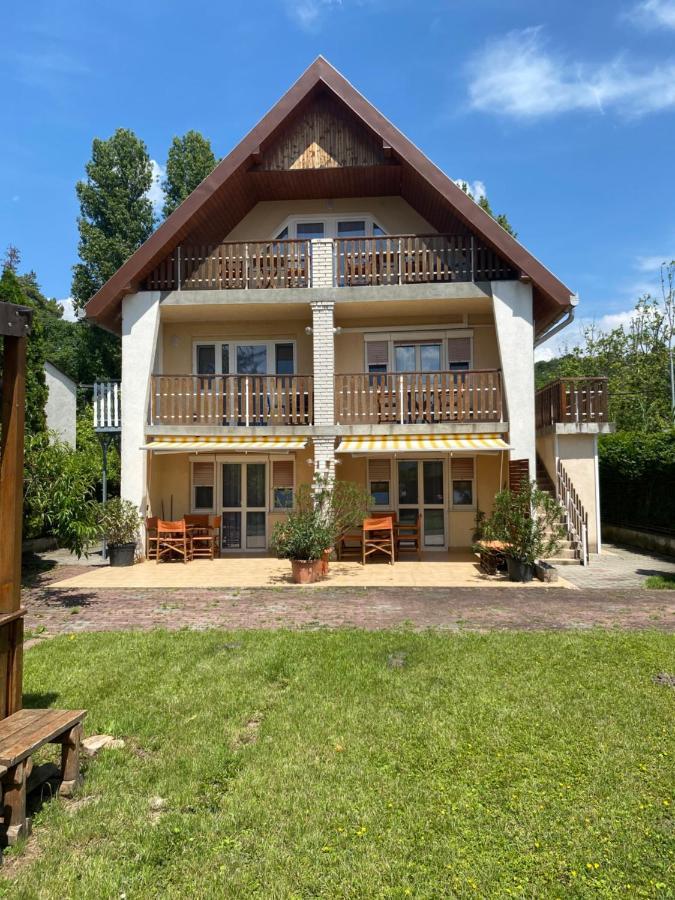 Sunset Beach Apartman Balatonfůzfő Exterior foto